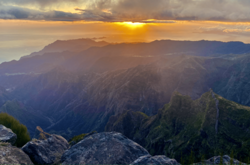 Východ slunce na Pico do Arieiro